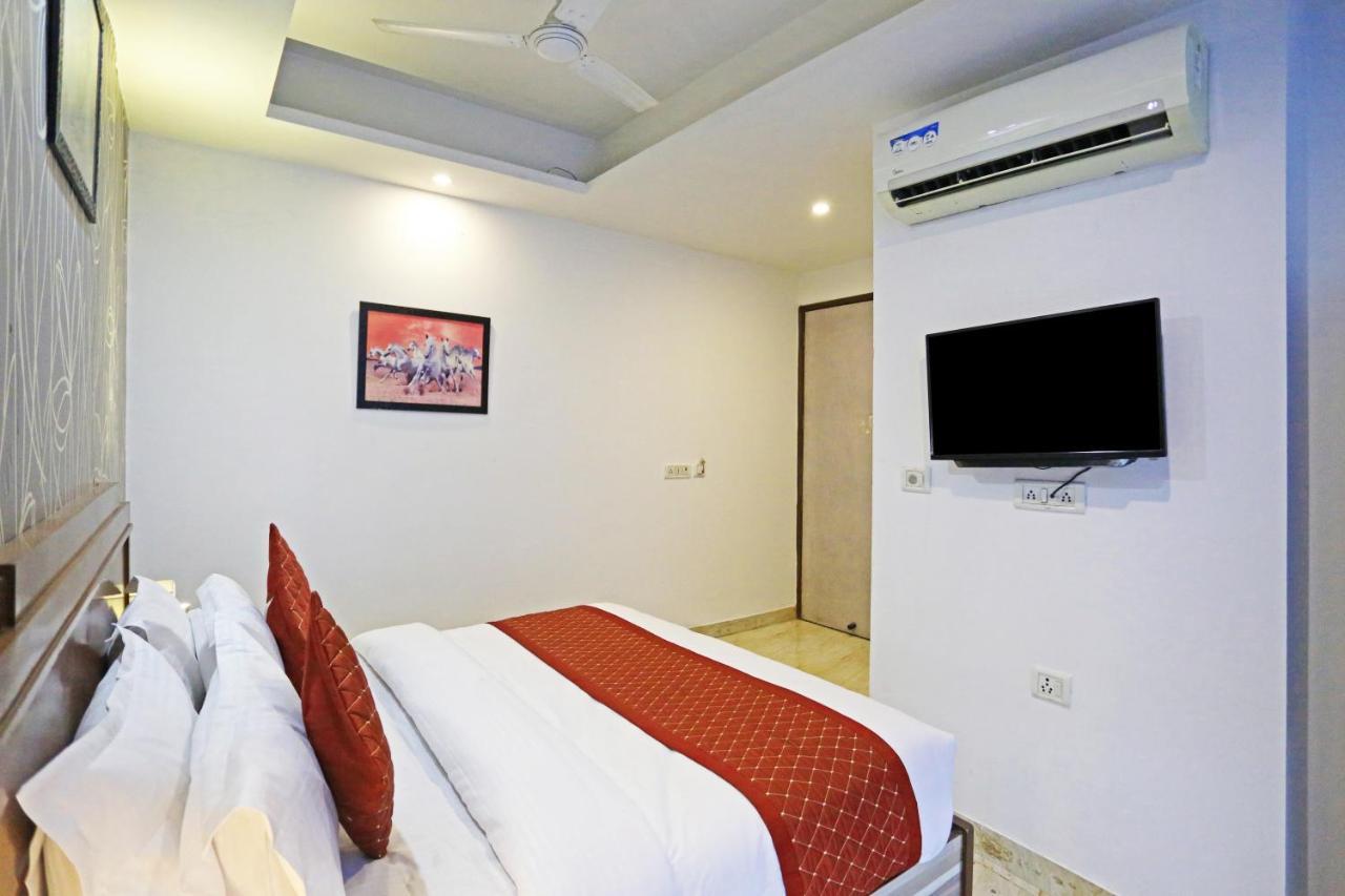 Hotel The Best Near Delhi Airport New Delhi Bagian luar foto