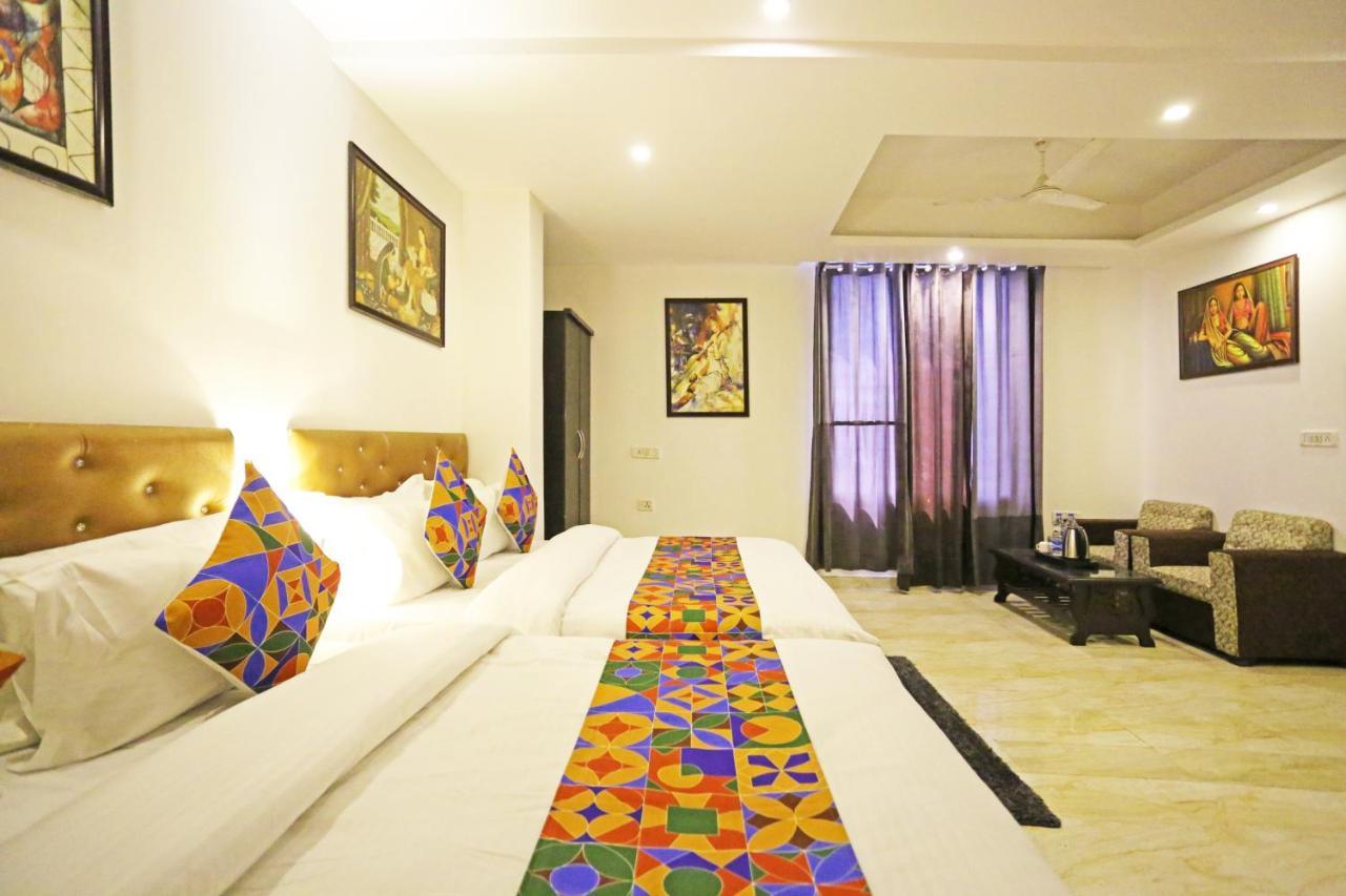Hotel The Best Near Delhi Airport New Delhi Bagian luar foto